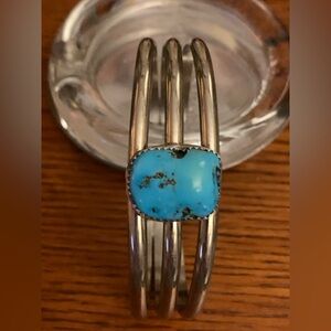 Navajo Unisex Sterling Kingman Turquoise Triple Shank Cuff Bracelet 33.65 grams
